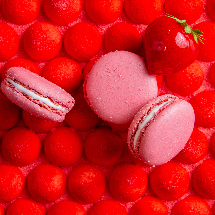 The Strawberry Candy macaron